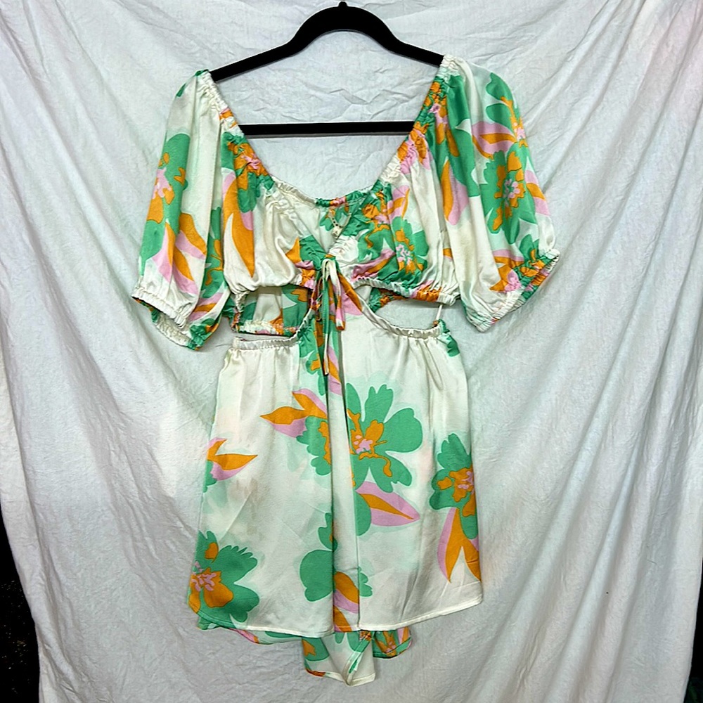BaeVely one piece Romper never worn NWT. It was too big but so beautiful.